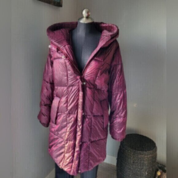 Raspberry Pearl Faux Down Puffer Coat by Badgley & Mischka Small - Picture 7 of 15